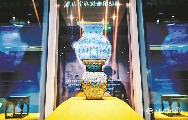 更名焕新！鼓浪屿故宫文物馆揭牌 200 余件珍宝亮相