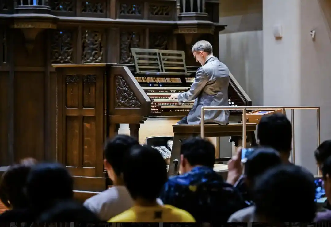 两位国际大师登陆鼓浪屿！管风琴与钢琴大师班同步招募，免费解锁顶尖指导