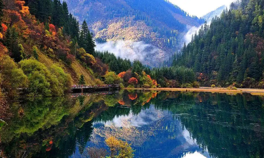 中国美景被外网标注成日本，外交官辟谣：这是中国！