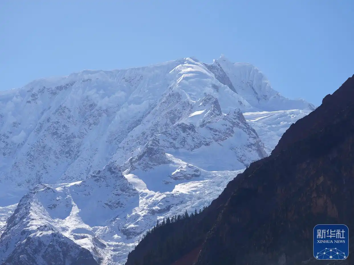 西藏林芝冬日风光