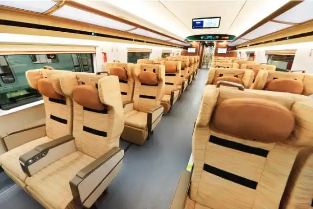 心动！复兴号上新，时刻表快收藏！