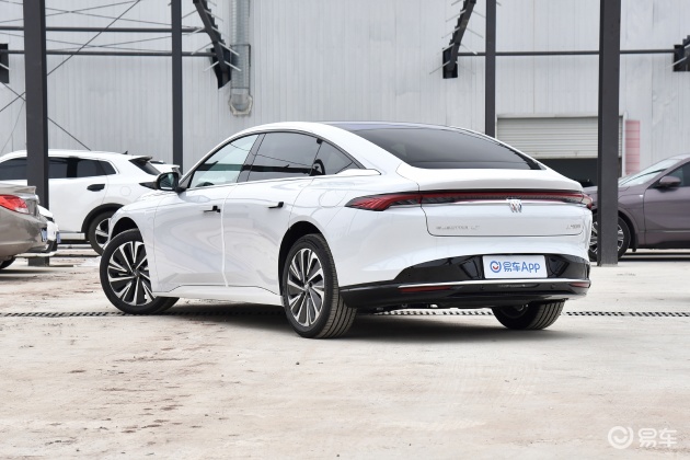 适合自驾游的“廉价”合资中大型车，网友：性价比之王！