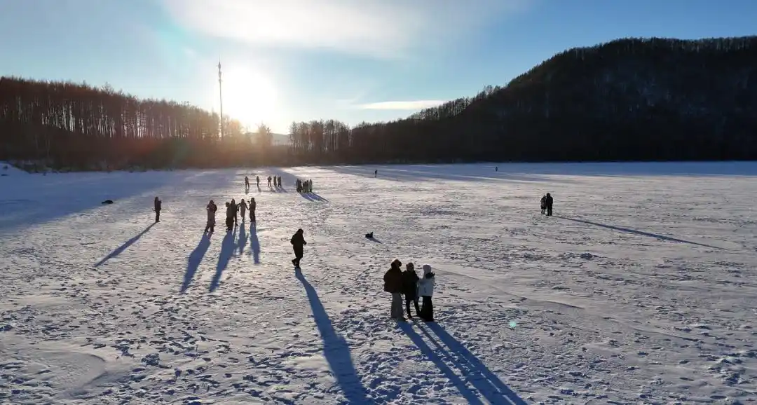 歌游内蒙古 欢乐冰雪季｜来阿尔山自驾游，解锁严冬里的暖意与诗意
