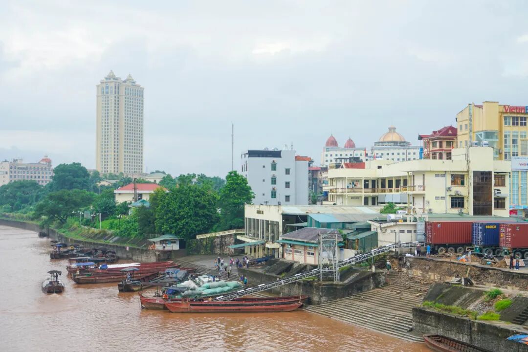 去广西过20度的暖冬！被严重低估的海边小城，人少清净，反向看海更有性价比