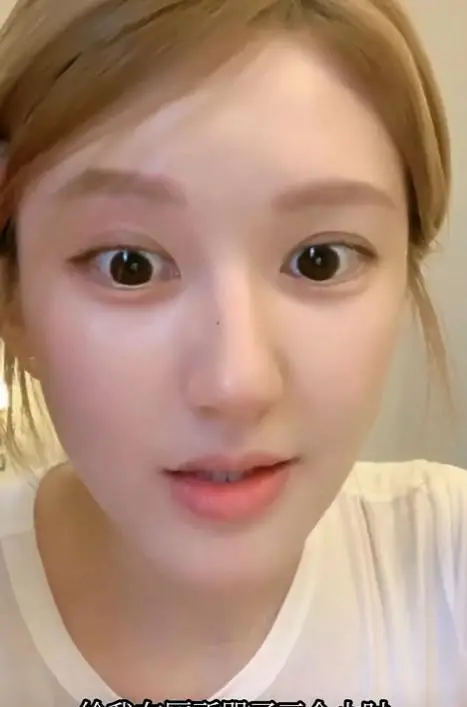 陪玩陪睡根本不够！集体开嫖、指头塞嘴，周迅遭殃阴暗面彻底曝光