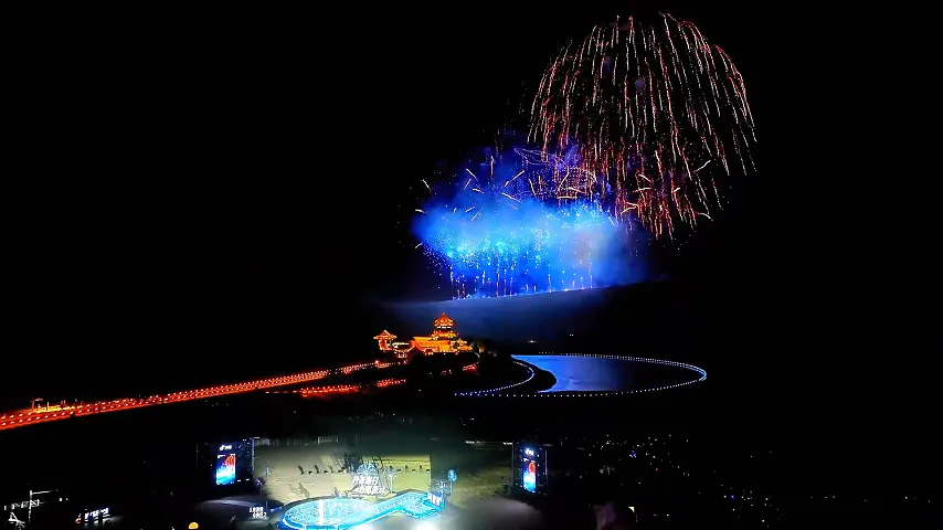 敦煌市鸣沙山月牙泉景区入选甘肃文旅新地标