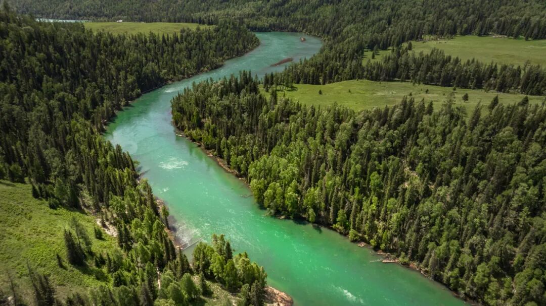 童话边城布尔津有哪些好玩景点？新疆布尔津必去6大景点推荐，收好去玩！