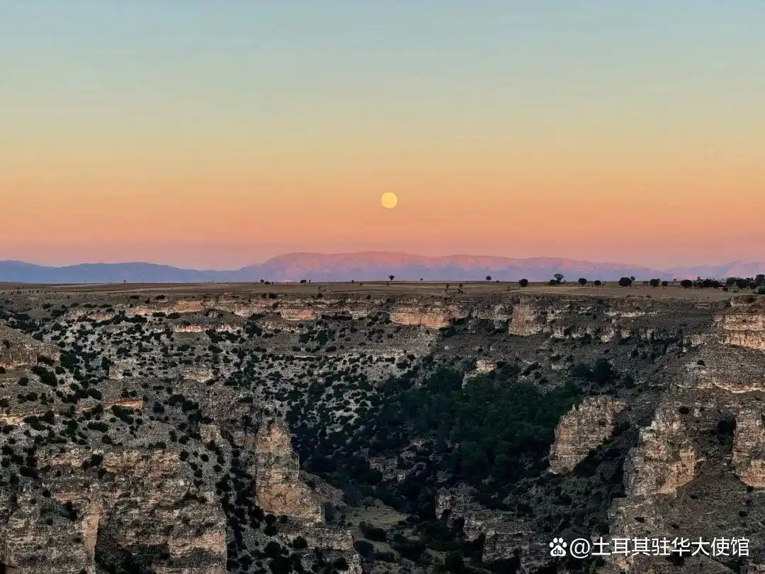 探索土耳其乌沙克：“第一之城”的奇迹之地