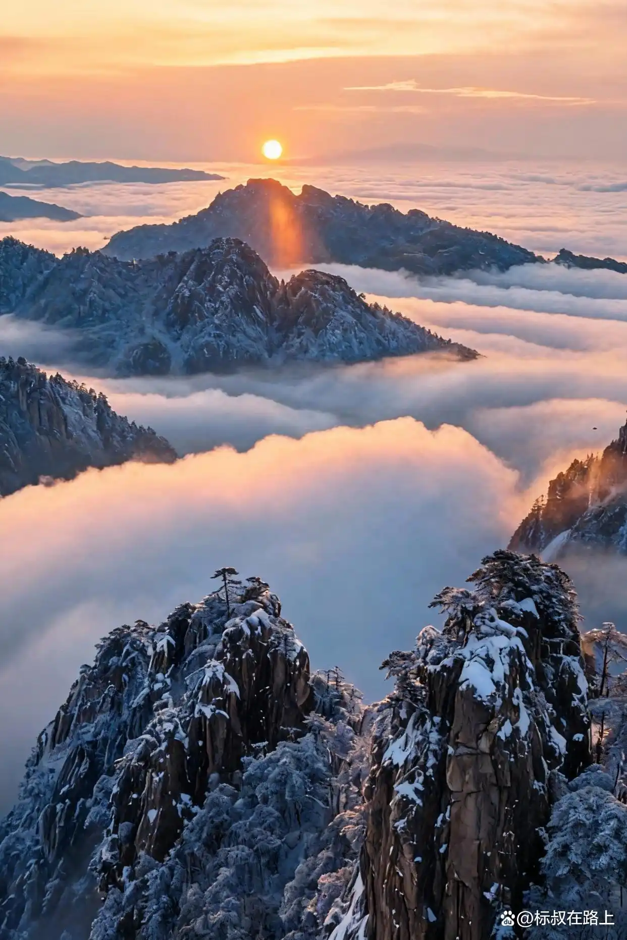 黄山的绝美雾凇、日出和云海！太震撼了！
