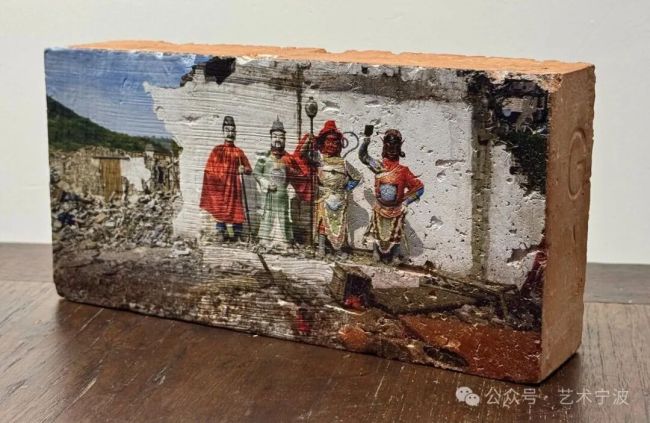 从宁波到平遥，《一块砖》再获大奖！徐建东以朴素物象叩问当代城市化