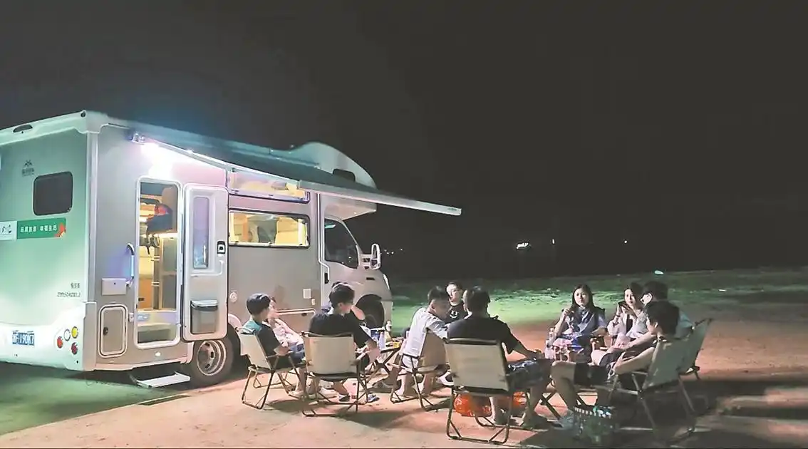 自驾游有了“进阶版” 准备好，开着房车去旅行！