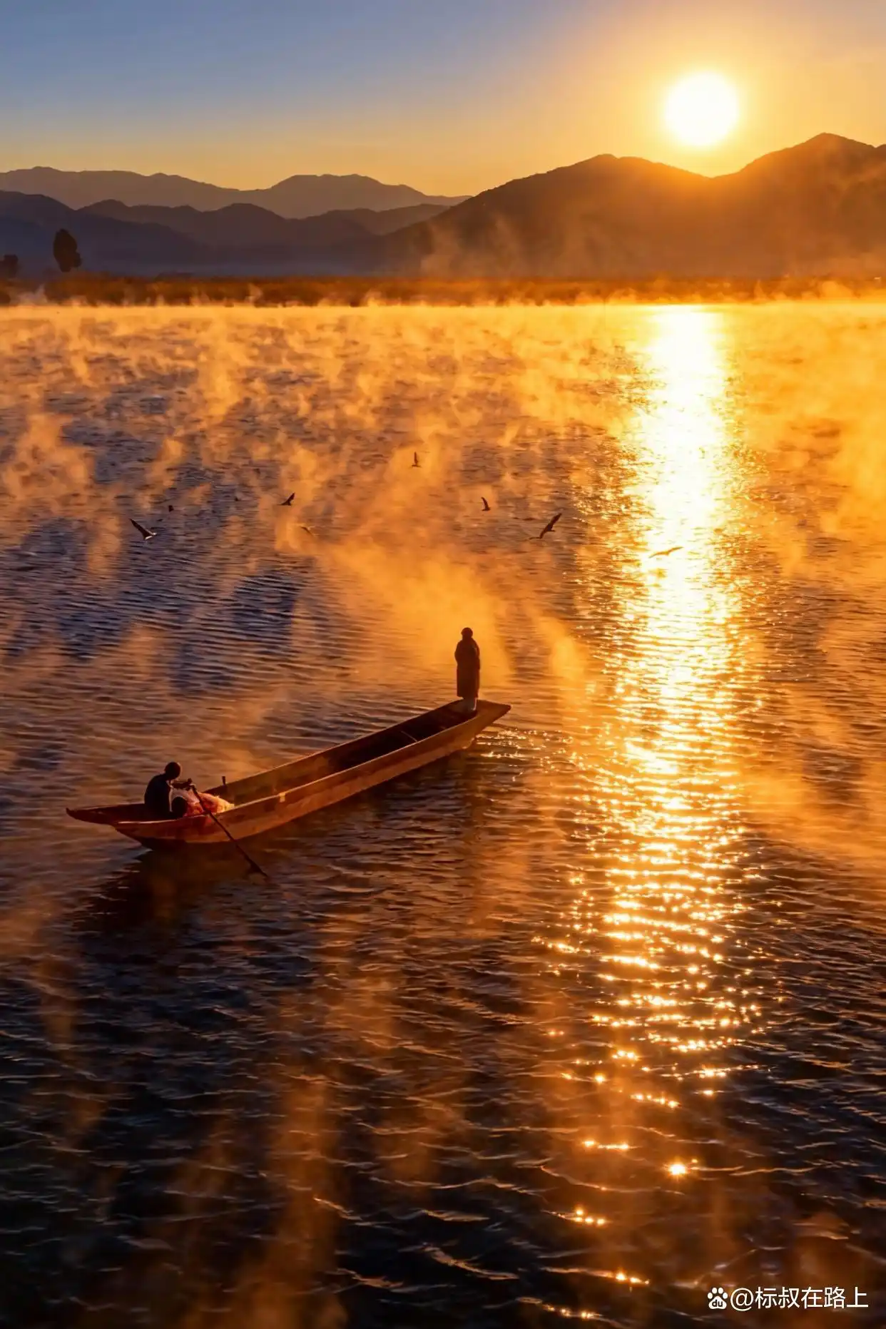 泸沽湖晨雾杀疯了！
