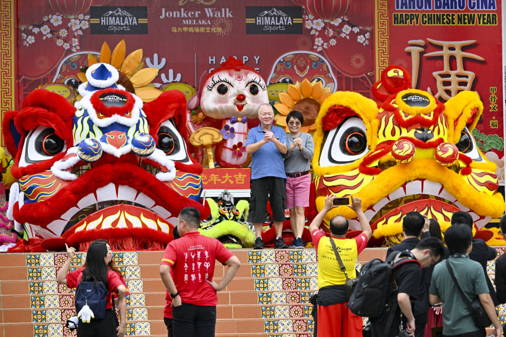 年终报道丨说走就走 拿起护照去旅行