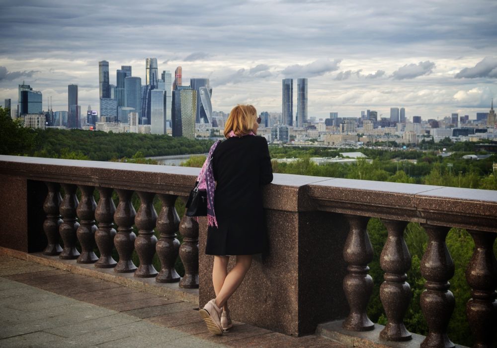 年终报道丨说走就走 拿起护照去旅行