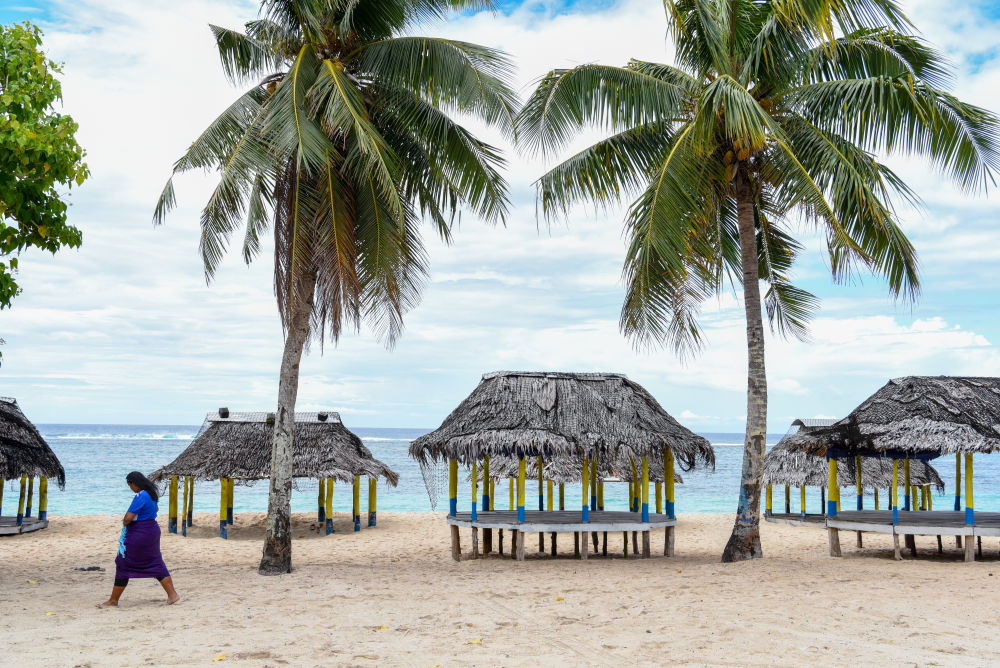 年终报道丨说走就走 拿起护照去旅行