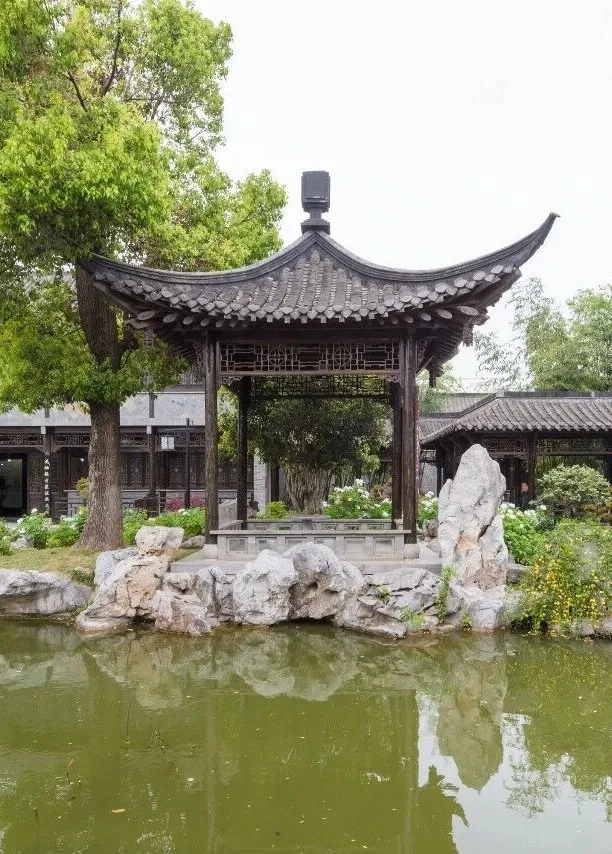 高铁不到20分钟！安徽这座被严重低估的小城，人少景美，松弛感满