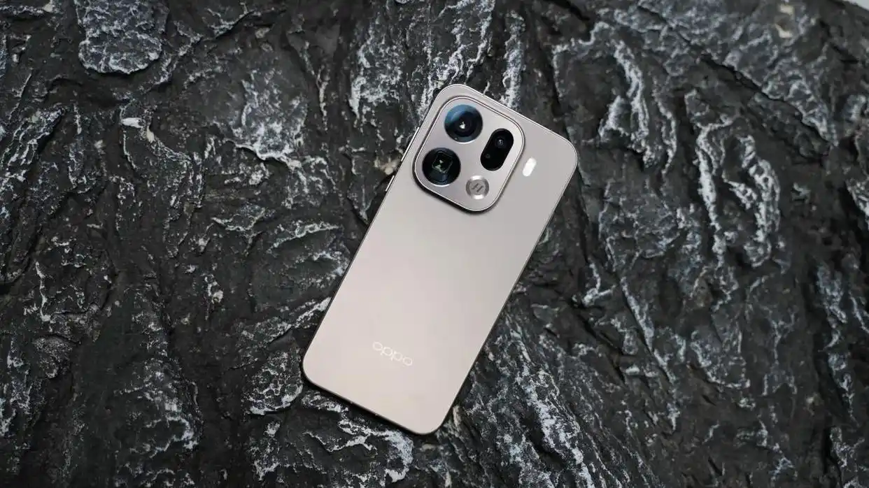 自驾游想“松弛”些？关键居然在手机！