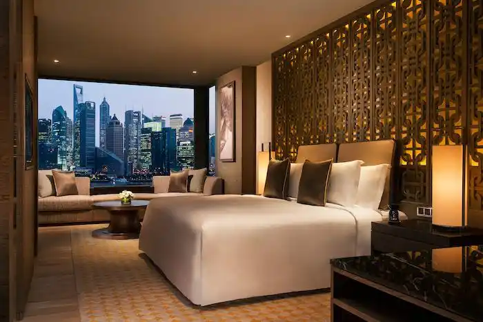 一周旅行指南｜上海前滩香格里拉即将开启菁英招募会，维京游轮复航将扩至百慕大、冰岛及英国航线