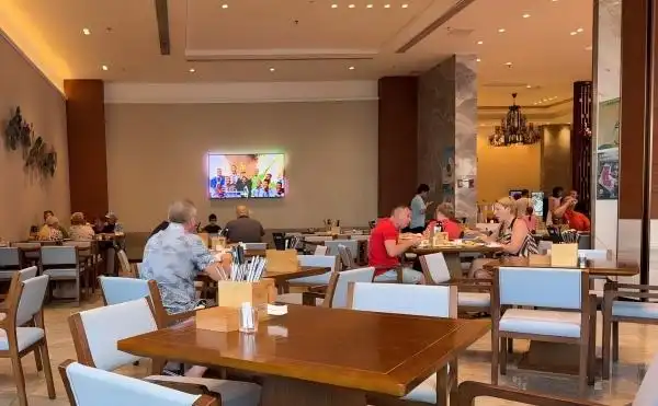 政策红利重塑全球旅行版图，出入境旅游迎来“双向奔赴”｜2025中国经济年报