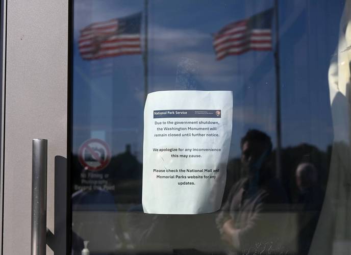 美国实施签证限制 欧委会前委员回应：“政治迫害”