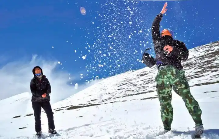 元旦拉满氛围感 跨年出游有看点