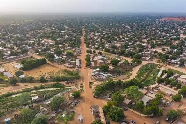 反制！一国对美国公民停发签证
