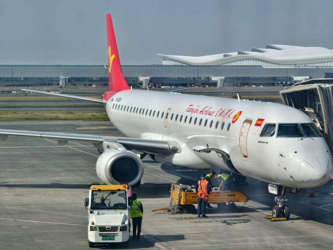 1月19日天津航空恢复运行阿勒泰—西安航线