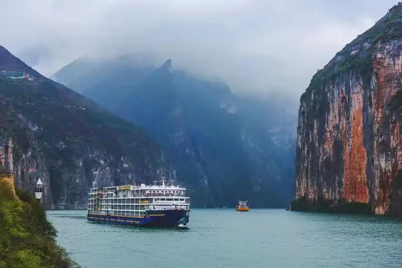 三峡游火爆归来！旅游企业自营包船能否开启新航程？