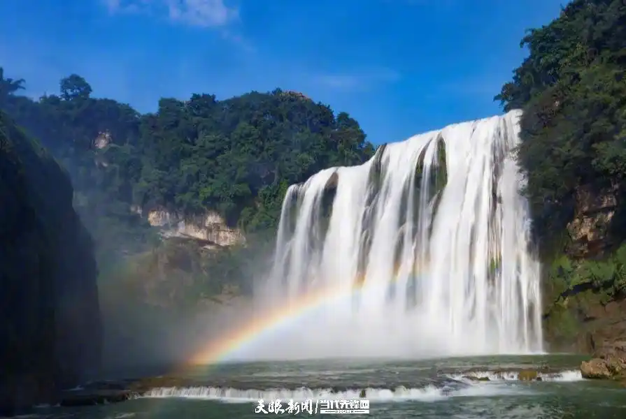 中国旅游日｜世界再大，不过就在你我脚下