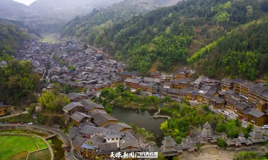 中国旅游日｜世界再大，不过就在你我脚下