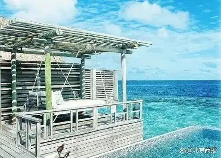 小众海岛旅游成三亚“平替”？从北京出发便宜超万元！多团已满员……