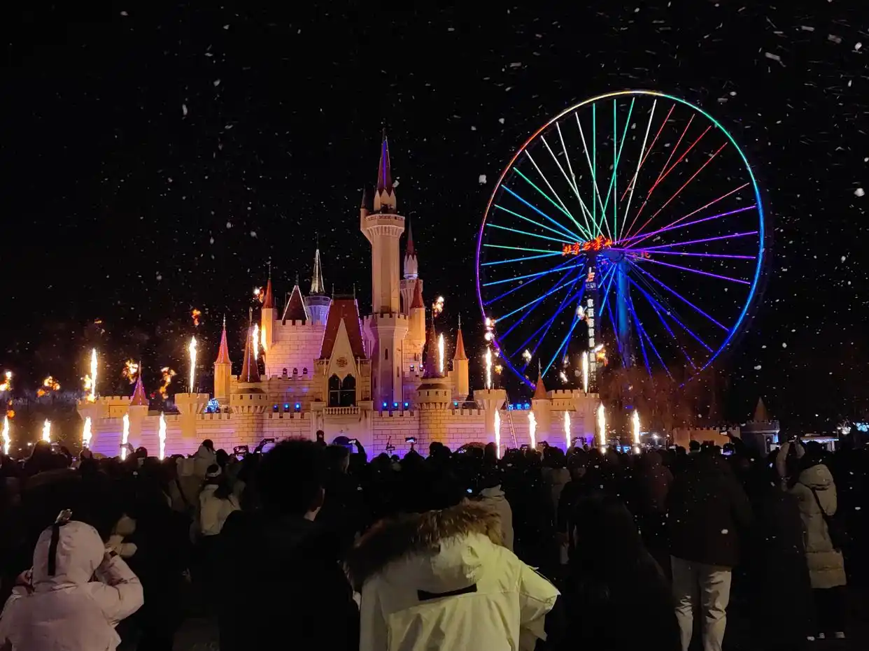 石景山游乐园举办跨年专场活动