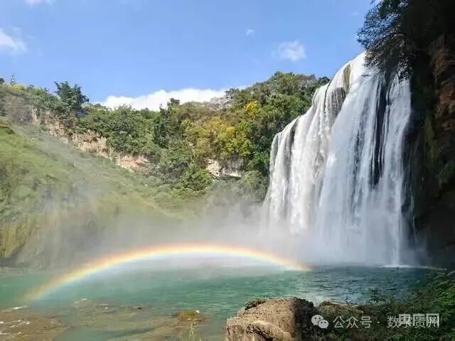 褪去喧嚣显壮阔！初冬的黄果树大瀑布成为游客热门打卡地
