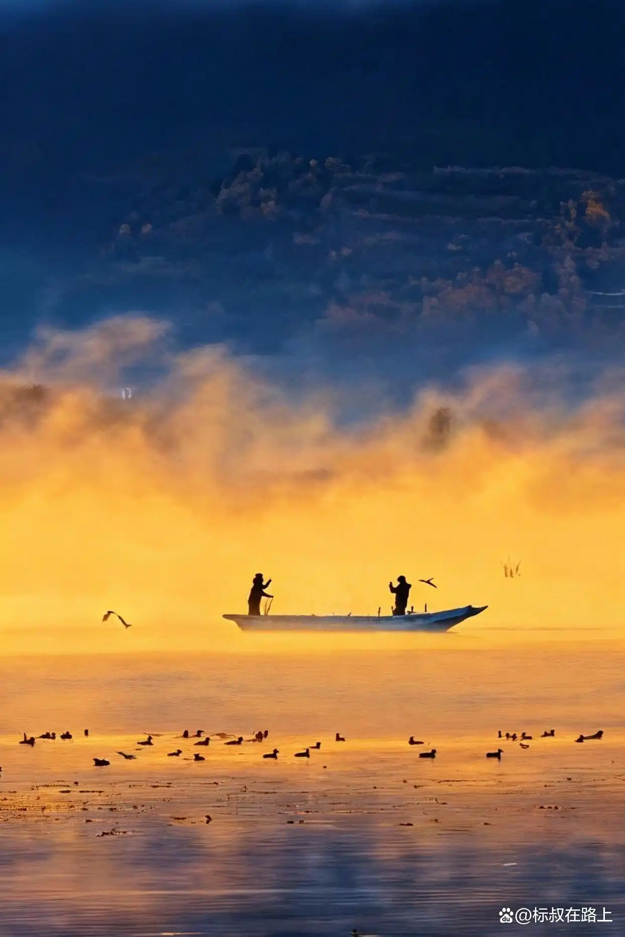 在泸沽湖拍到了人生画面，简直仙境！