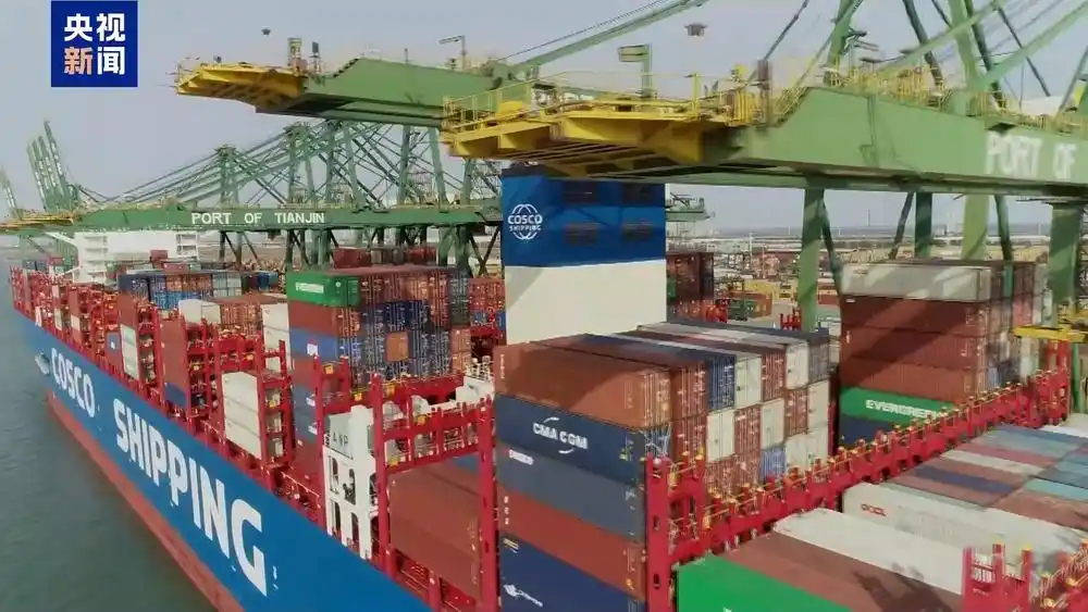 “秒级”通关！邮轮入境游火爆 多地港口客流创新高