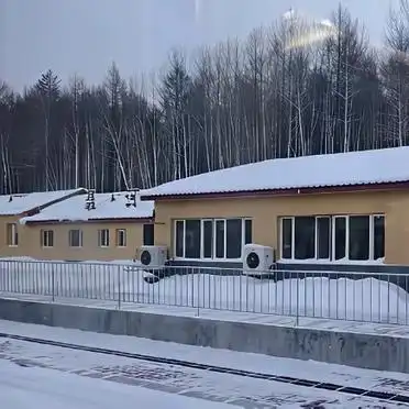 去漠河的火车，太冷了