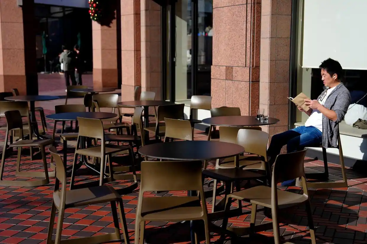 航班减、消费降……游客减少笼罩日本旅游业