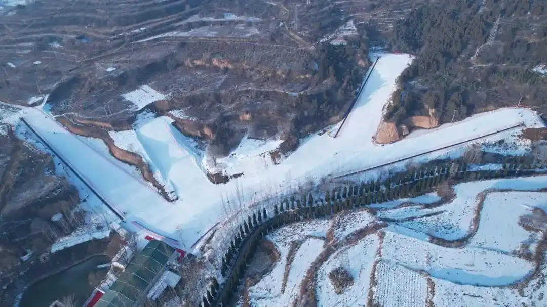 冬季限定！来这个高铁站可享滑雪场门票优惠