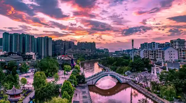 「冬季暖阳 凉山不凉」春节来西昌，最全住宿攻略来了