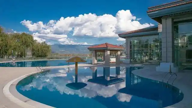 「冬季暖阳 凉山不凉」春节来西昌，最全住宿攻略来了