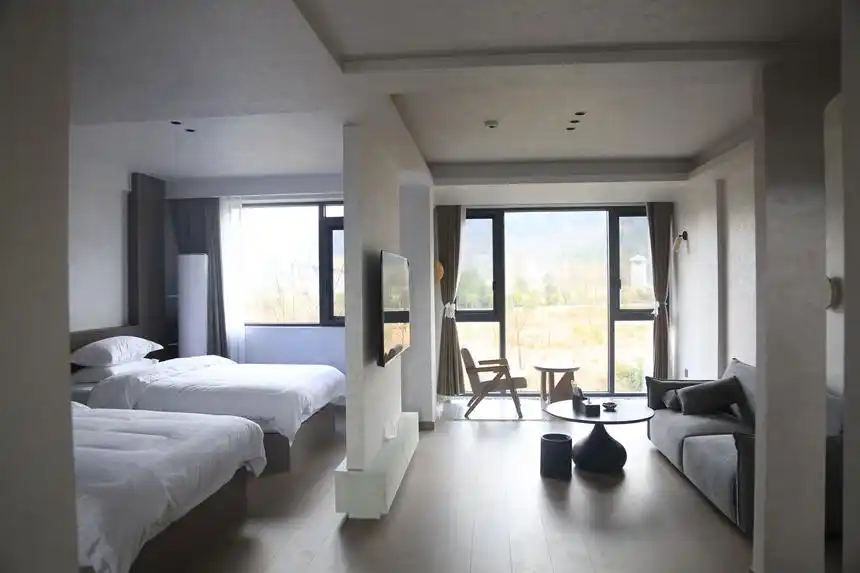 平坝：引入经营主体盘活资产 民宿酒店建设稳步推进