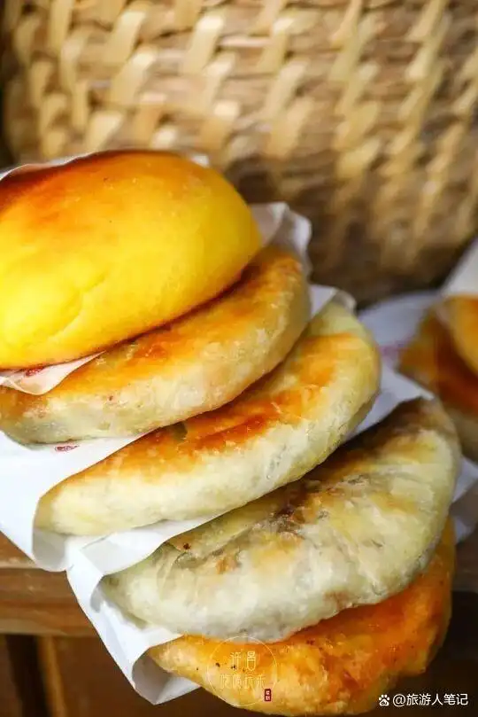 要懂呼和浩特，先得尝它的味道，呼和浩特10大名小吃：吃一口，懂一城