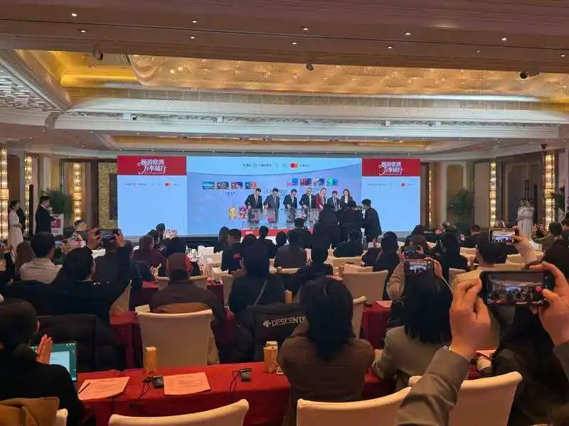 中国出境游消费模式更新，“旅游+金融”勾勒服务新图景