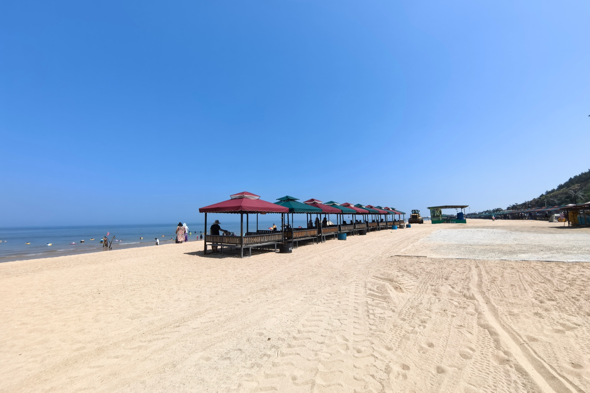 大连瓦房店：“赏海+玩海”激起滨海旅游“浪花”