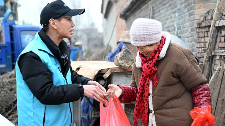 长沙火车站首开春运夜间高铁，输送益阳、常德、张家界西方向夜间客流