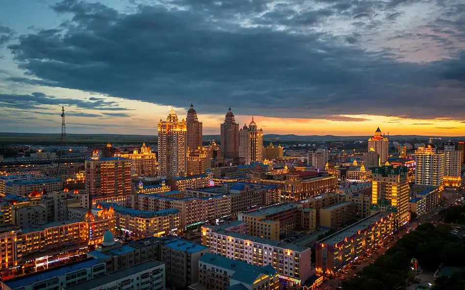 城事|呼伦贝尔19.5℃清凉“出圈”,感受夏日的山水图卷
