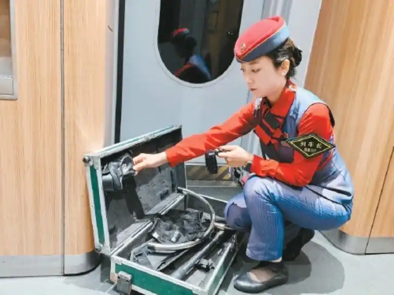 一位女列车长的“春运时刻”