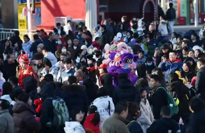 图记｜石景山游乐园年味儿浓