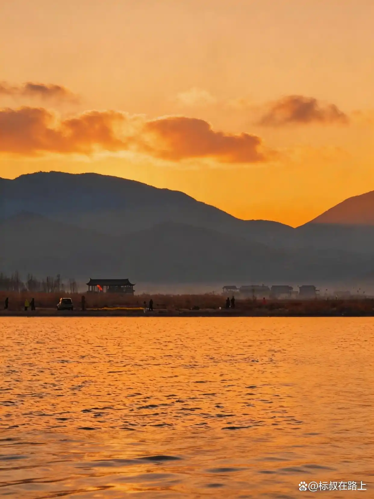 晨雾和海鸥，终于等到了仙境一样的泸沽湖！