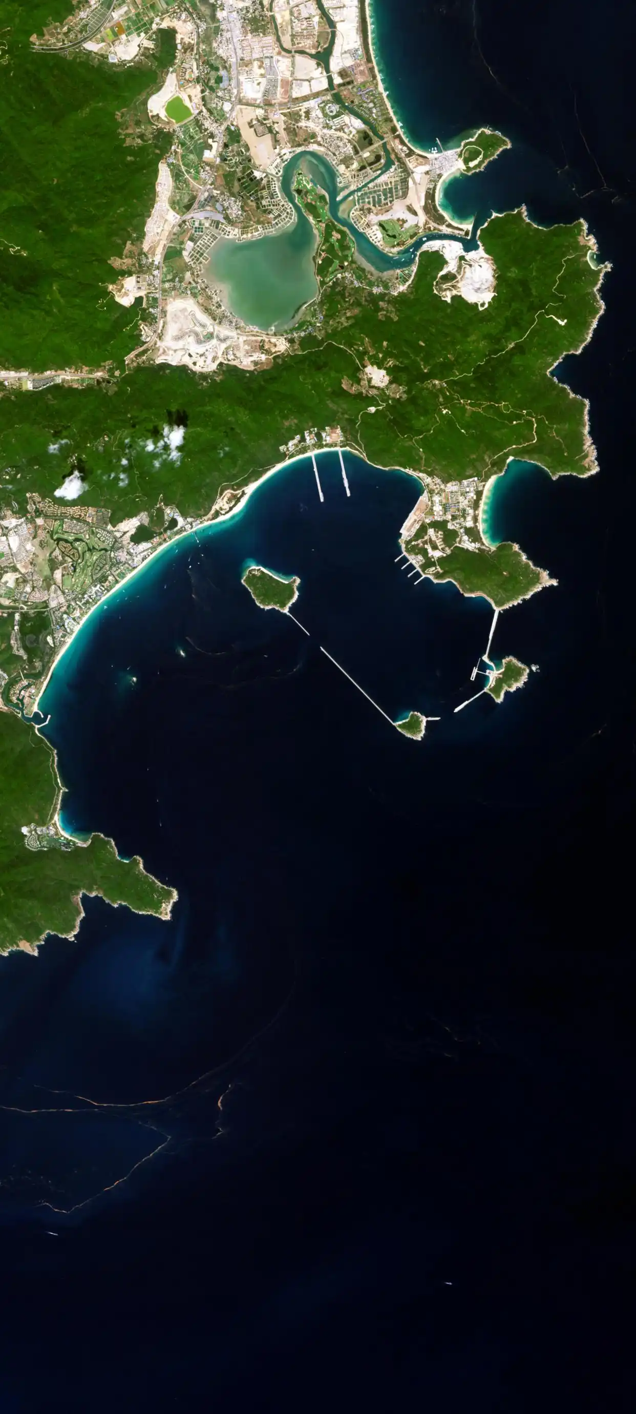 “五一”将至,从太空俯瞰全国八大网红景点